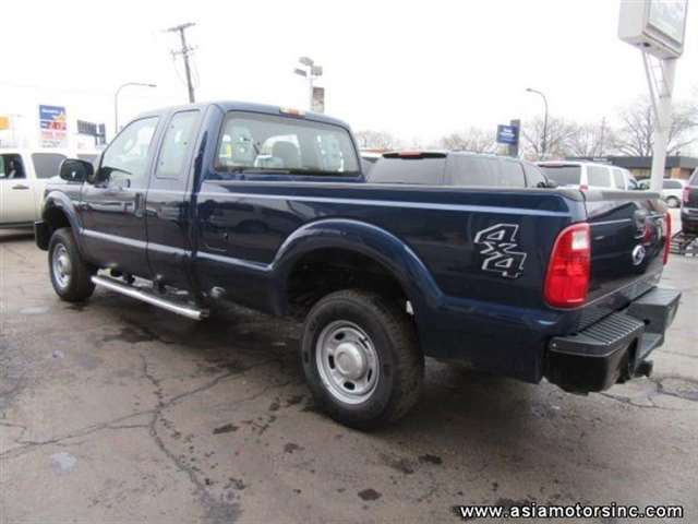 2011 Ford F-250 Super Duty XL Supercab 4WD